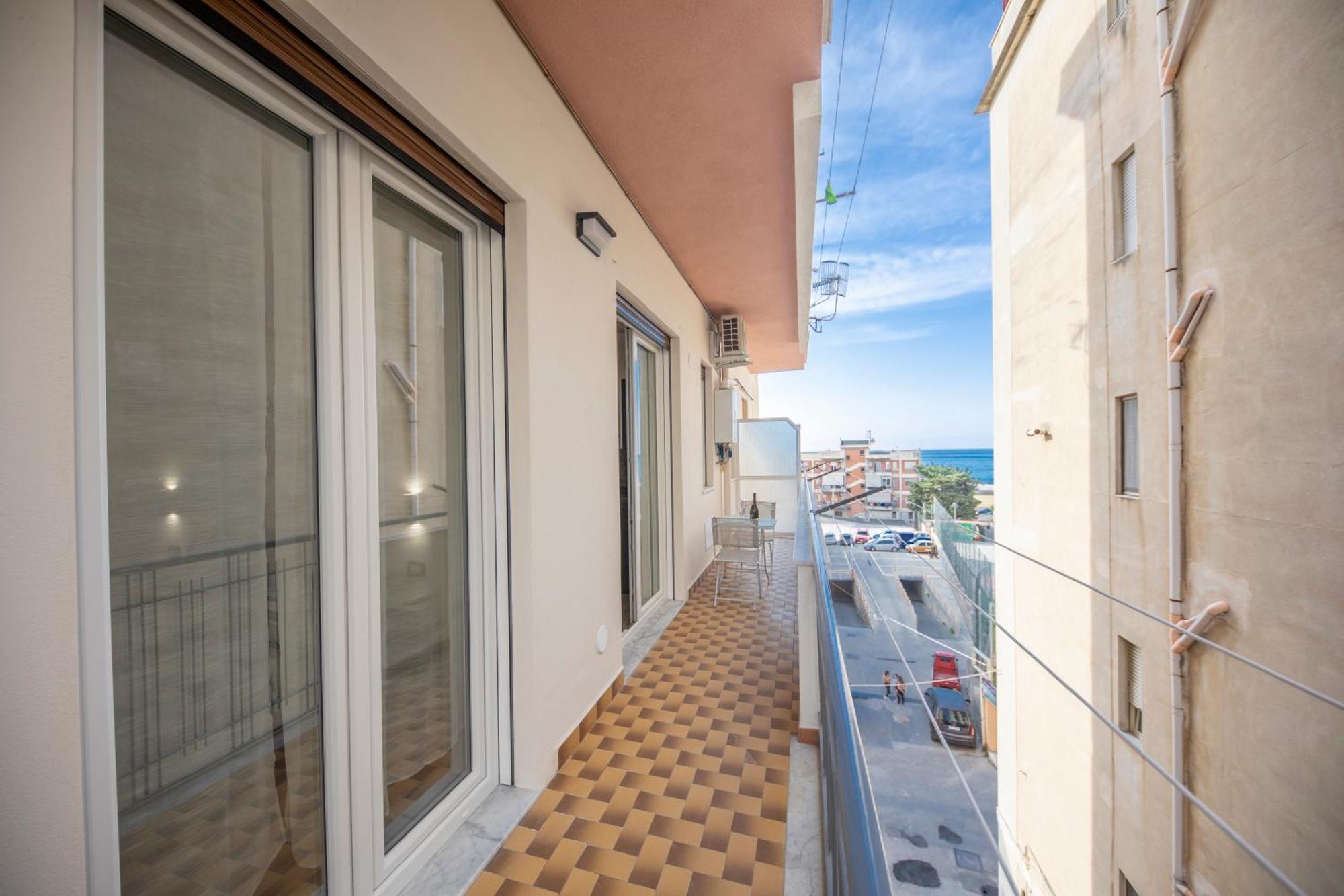 Trinacria Apartments Cefalu Exterior photo